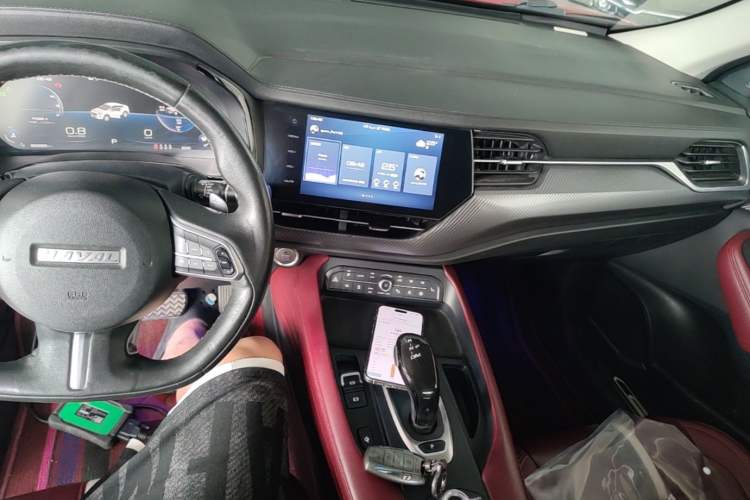 Used Haval F7x 2019 2.0T Four-Wheel Drive Intelligent Sport Edition Center Console