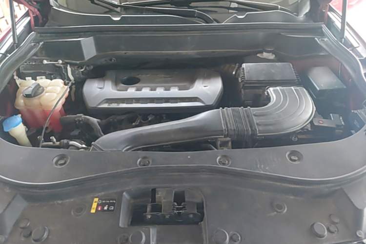 Used Haval F7x 2019 2.0T Four-Wheel Drive Intelligent Sport Edition Engine Bay