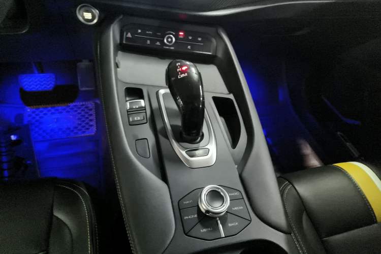 Used Haval F7x 2019 1.5T Two-Wheel Drive Smart & Trendy Edition Gear Lever
