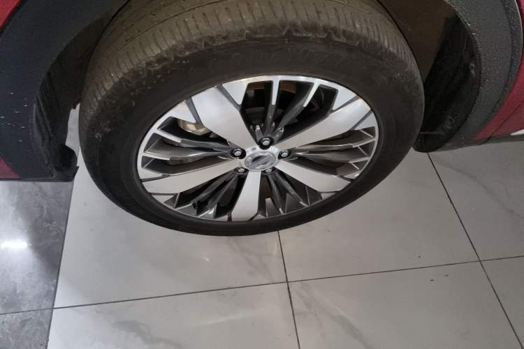 Used Haval F7x 2019 1.5T Two-Wheel Drive Smart & Trendy Edition Left Front Wheel Hub