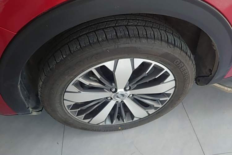 Used Haval F7x 2019 2.0T Four-Wheel Drive Intelligent Sport Edition Left Front Wheel Hub