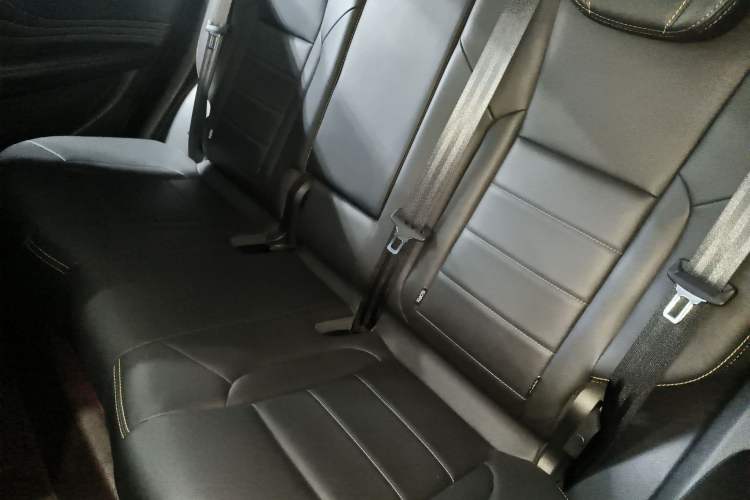 Used Haval F7x 2019 1.5T Two-Wheel Drive Smart & Trendy Edition Left Rear Seat