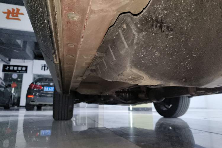 Used Haval F7x 2019 1.5T Two-Wheel Drive Smart & Trendy Edition Left Side Sill