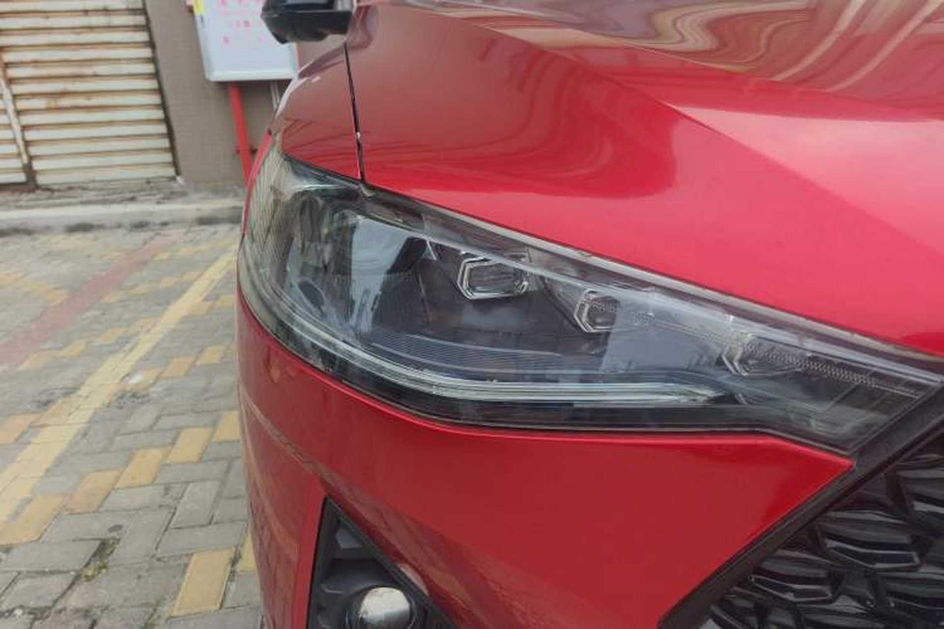 Used Haval F7x 2019 2.0T Two-Wheel Drive Intelligent Technology Edition Right Front Headlight