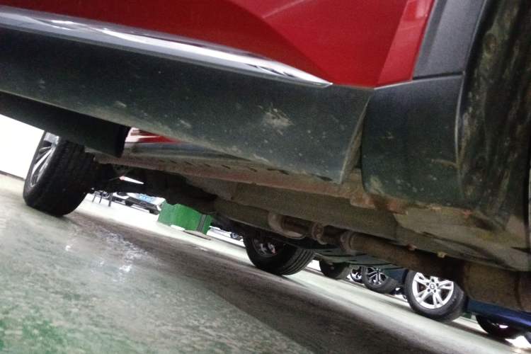 Used Haval F7x 2019 1.5T Two-Wheel Drive Smart & Trendy Edition Right Side Sill