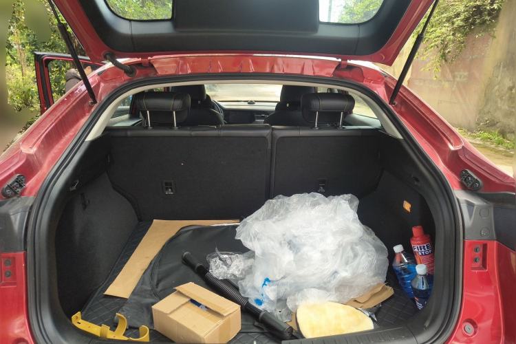 Used Haval F7x 2019 2.0T Two-Wheel Drive Intelligent Technology Edition Trunk