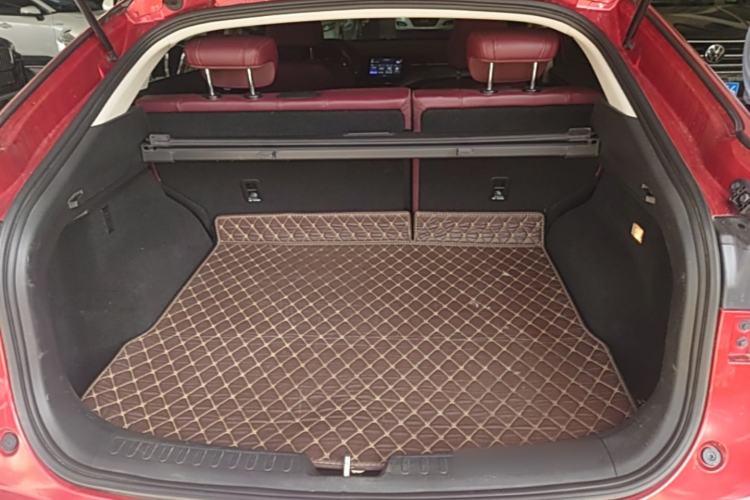 Used Haval F7x 2019 2.0T Four-Wheel Drive Intelligent Sport Edition Trunk