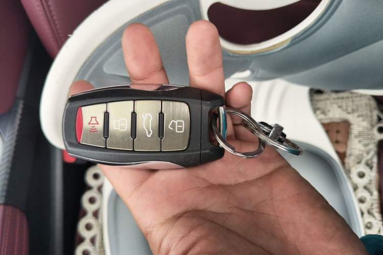 Used Haval F7x 2019 2.0T Four-Wheel Drive Intelligent Sport Edition Vehicle Key