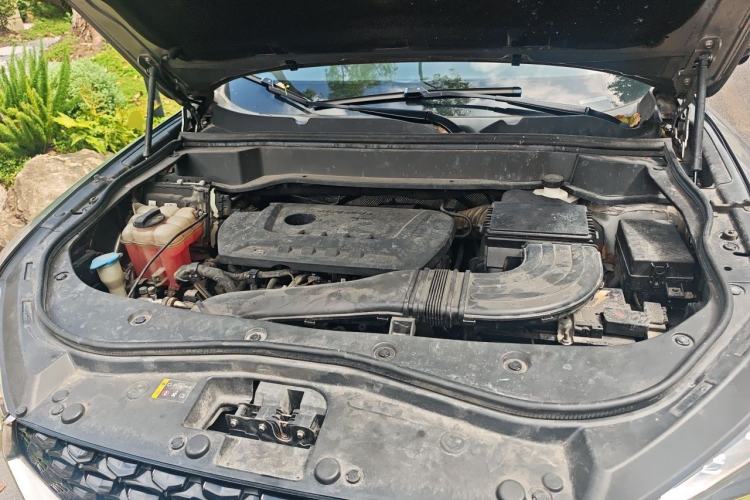 Used Haval F7x 2019 2.0T Two-Wheel Drive Intelligent Technology Edition Engine Bay
