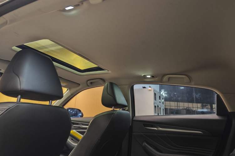 Used Haval F7x 2019 2.0T Two-Wheel Drive Intelligent Technology Edition Headliner