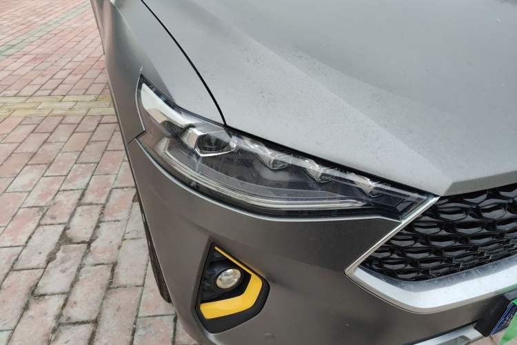 Used Haval F7x 2019 2.0T Four-Wheel Drive Performance Edition Right Front Headlight
