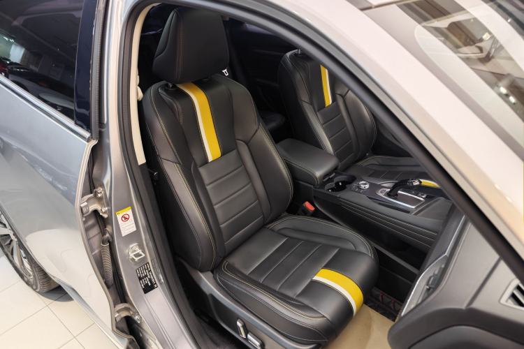 Used Haval F7x 2019 2.0T Two-Wheel Drive Intelligent Technology Edition Right Front Seat