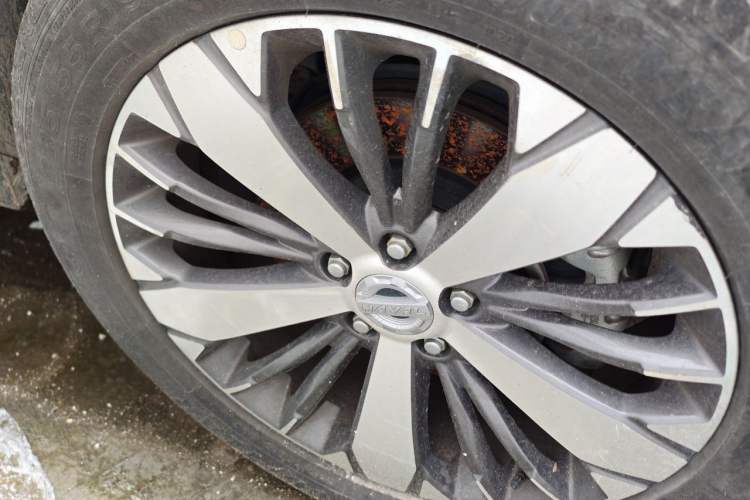 Used Haval F7x 2019 1.5T Two-Wheel Drive Smart & Trendy Edition Right Front Wheel Hub