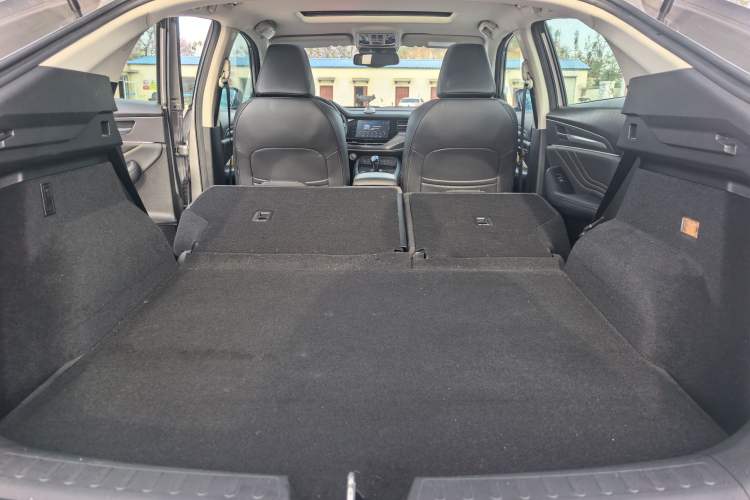 Used Haval F7x 2019 1.5T Two-Wheel Drive Smart & Trendy Edition Trunk