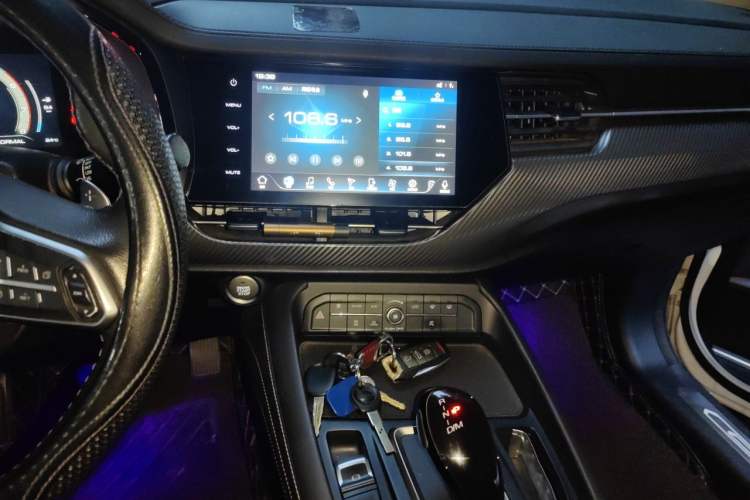 Used Haval F7x 2019 2.0T Two-Wheel Drive Smart & Stylish Play Edition Audio And AC Panel