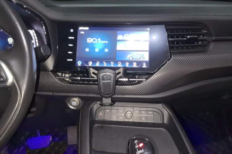 Used Haval F7x 2019 2.0T Two-Wheel Drive Smart & Stylish Play Edition Audio And AC Panel