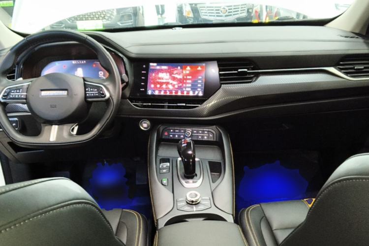 Used Haval F7x 2019 2.0T Two-Wheel Drive Intelligent Technology Edition Center Console