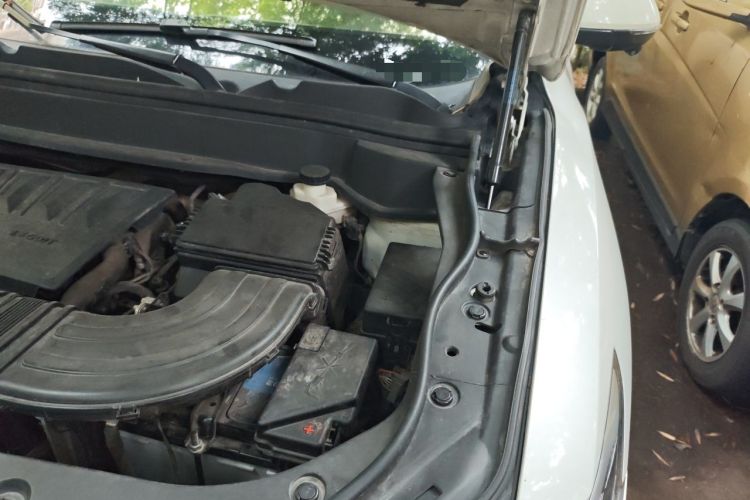 Used Haval F7x 2019 1.5T Two-Wheel Drive Smart & Trendy Edition Engine Bay Left