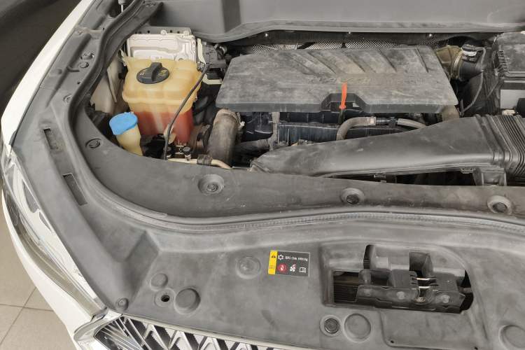 Used Haval F7x 2019 1.5T Two-Wheel Drive Smart & Trendy Edition Engine Bay Right