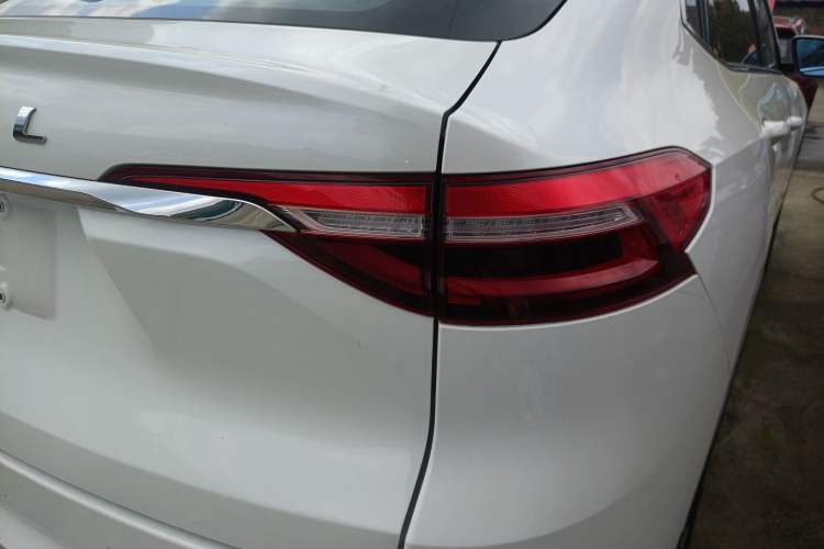 Used Haval F7x 2019 1.5T Two-Wheel Drive Intelligent Technology Edition Exterior 3