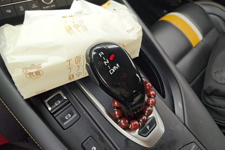 Used Haval F7x 2019 2.0T Two-Wheel Drive Intelligent Technology Edition Gear Lever