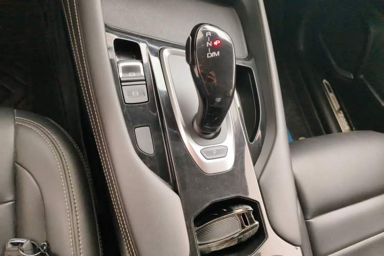 Used Haval F7x 2019 1.5T Two-Wheel Drive Smart & Trendy Edition Gear Lever