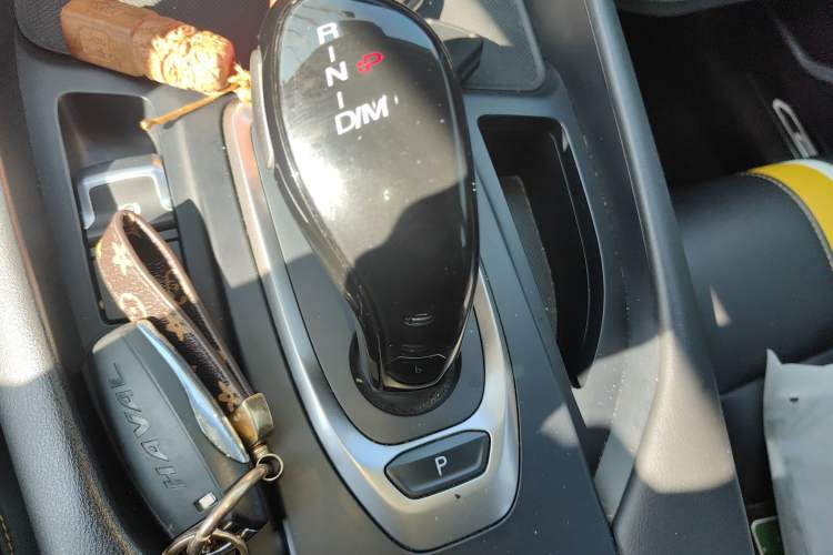 Used Haval F7x 2019 1.5T Two-Wheel Drive Smart & Trendy Edition Gear Lever