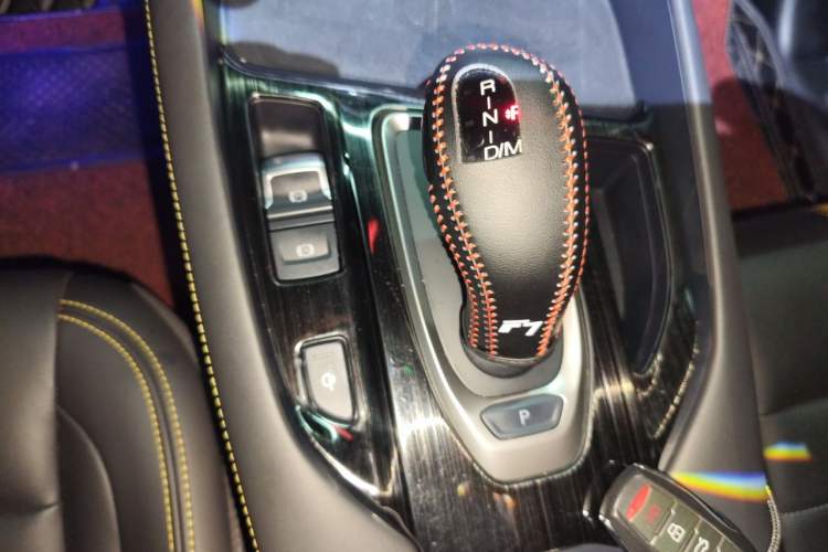 Used Haval F7x 2019 1.5T Two-Wheel Drive Intelligent Technology Edition Gear Lever