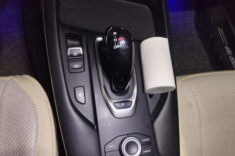 Used Haval F7x 2019 1.5T Two-Wheel Drive Intelligent Technology Edition Gear Lever