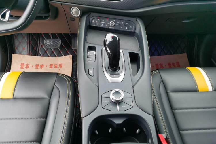 Used Haval F7x 2019 1.5T Two-Wheel Drive Intelligent Technology Edition Gear Lever