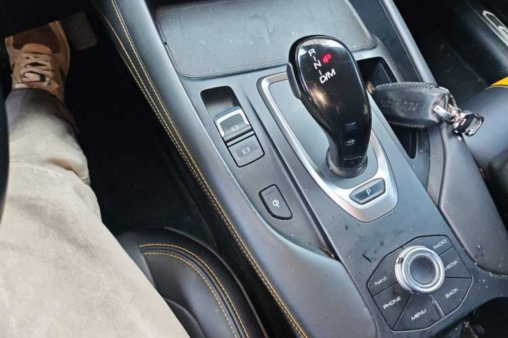 Used Haval F7x 2019 1.5T Two-Wheel Drive Intelligent Technology Edition Gear Lever