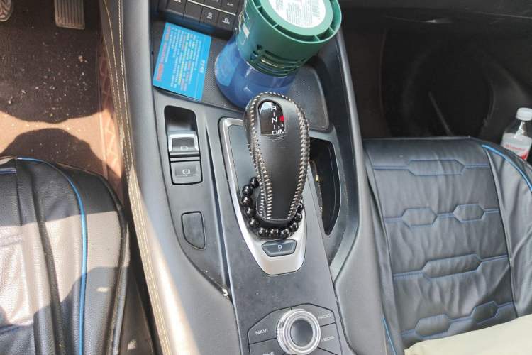 Used Haval F7x 2019 1.5T Two-Wheel Drive Smart & Trendy Edition Gear Lever