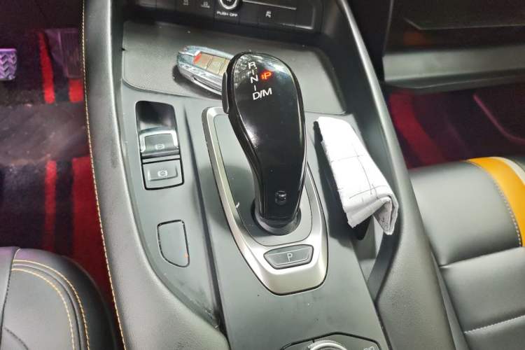 Used Haval F7x 2019 1.5T Two-Wheel Drive Smart & Trendy Edition Gear Lever