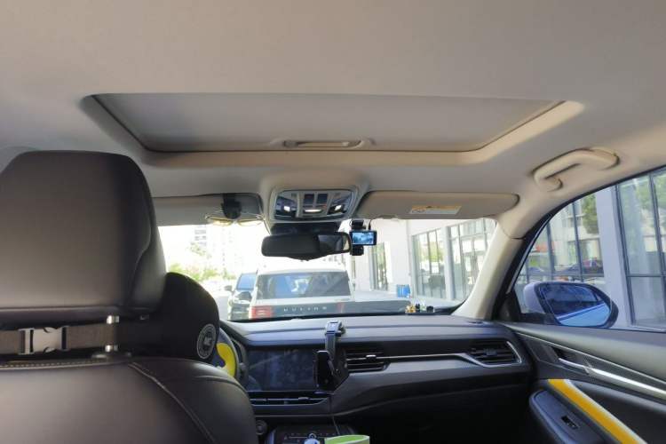 Used Haval F7x 2019 1.5T Two-Wheel Drive Smart & Trendy Edition Headliner