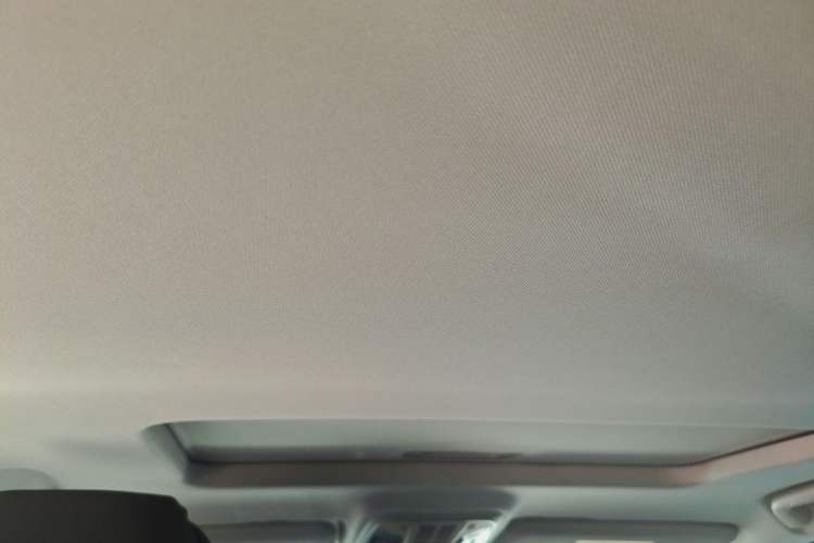 Used Haval F7x 2019 1.5T Two-Wheel Drive Smart & Trendy Edition Headliner