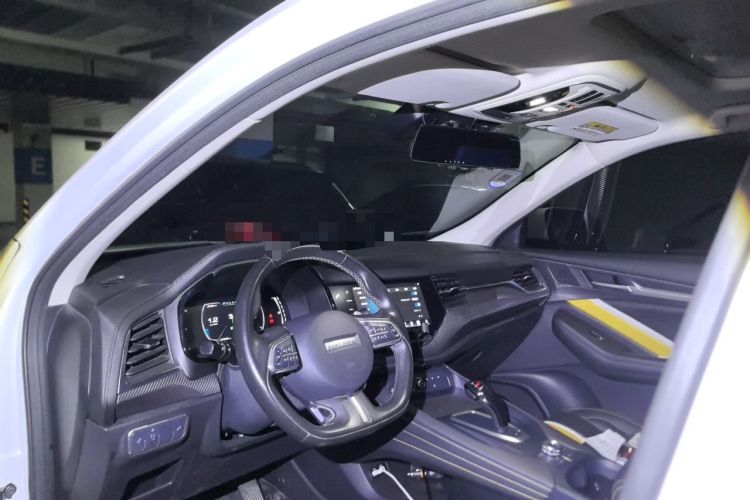 Used Haval F7x 2019 2.0T Two-Wheel Drive Smart & Stylish Play Edition Headliner
