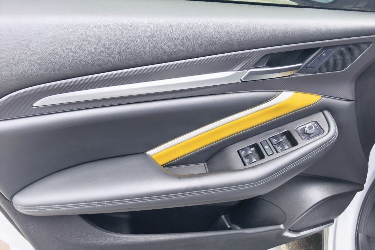 Used Haval F7x 2019 2.0T Four-Wheel Drive Intelligent Sport Edition Interior 2