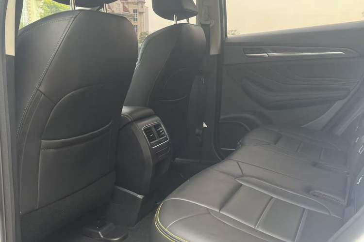 Used Haval F7x 2019 2.0T Two-Wheel Drive Intelligent Technology Edition Interior 2