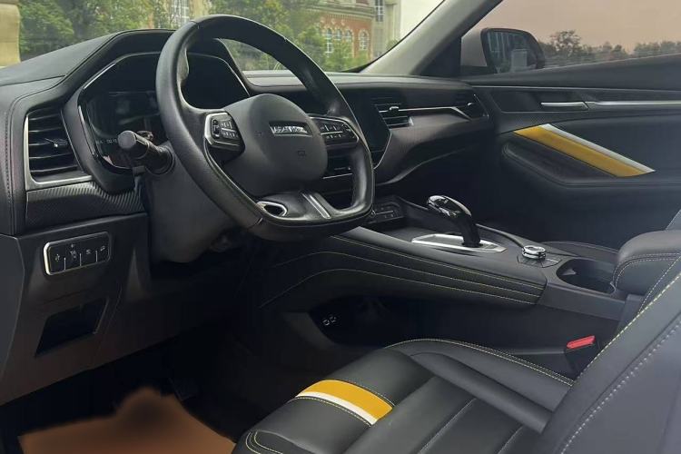 Used Haval F7x 2019 2.0T Two-Wheel Drive Intelligent Technology Edition Interior 3