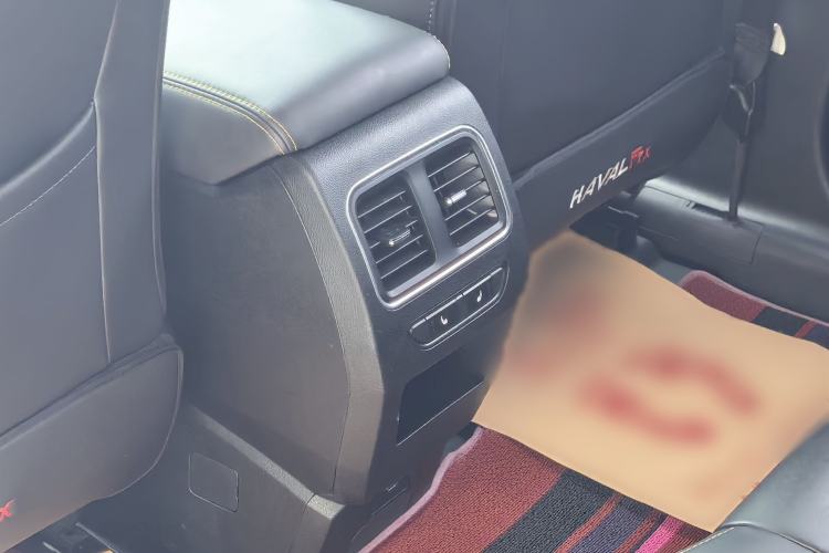 Used Haval F7x 2019 2.0T Four-Wheel Drive Intelligent Sport Edition Interior 6