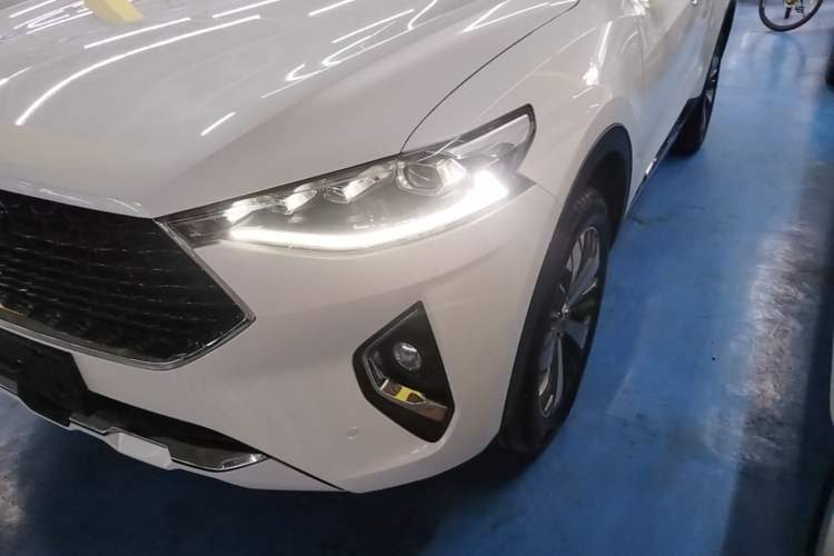 Used Haval F7x 2019 2.0T Two-Wheel Drive Intelligent Technology Edition Left Front Headlight