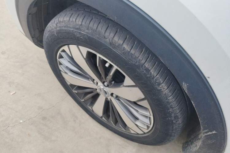 Used Haval F7x 2019 1.5T Two-Wheel Drive Smart & Trendy Edition Left Front Wheel Hub