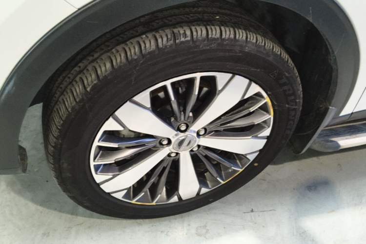 Used Haval F7x 2019 2.0T Two-Wheel Drive Intelligent Technology Edition Left Front Wheel Hub