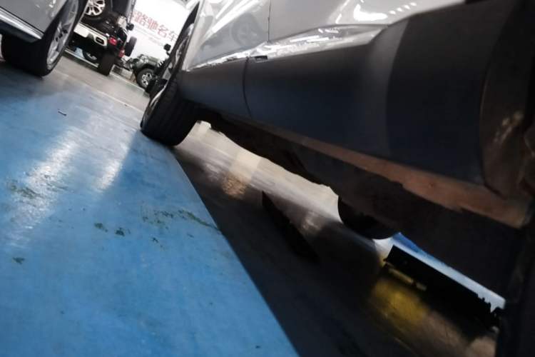 Used Haval F7x 2019 2.0T Two-Wheel Drive Intelligent Technology Edition Left Side Sill