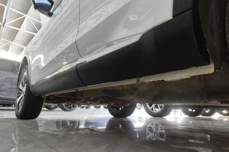 Used Haval F7x 2019 2.0T Two-Wheel Drive Smart & Stylish Play Edition Left Side Sill
