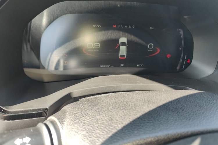Used Haval F7x 2019 1.5T Two-Wheel Drive Smart & Trendy Edition Odometer Close Up