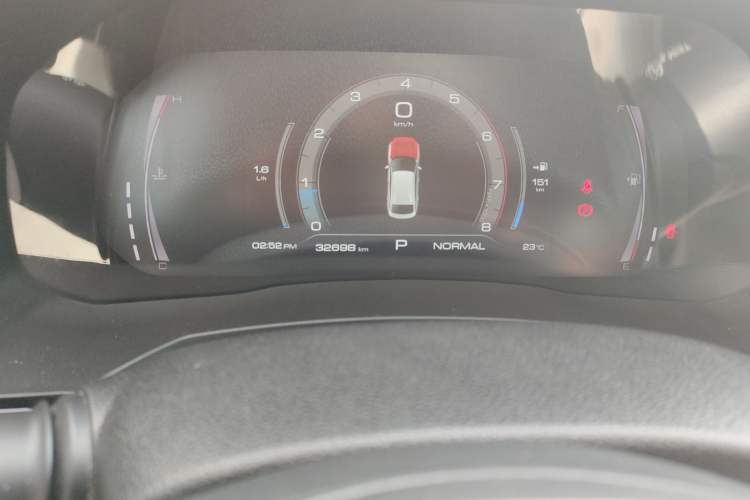 Used Haval F7x 2019 1.5T Two-Wheel Drive Smart & Trendy Edition Odometer Close Up