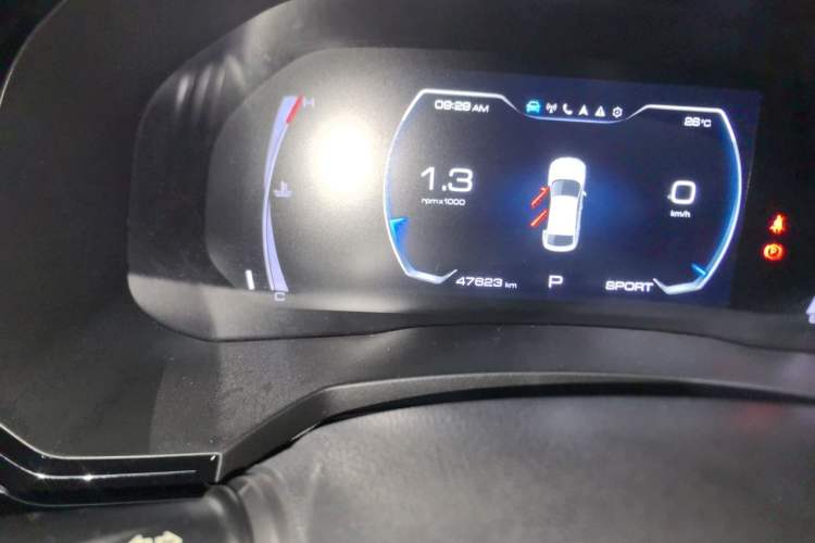 Used Haval F7x 2019 2.0T Two-Wheel Drive Smart & Stylish Play Edition Odometer Close Up