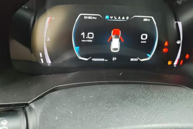 Used Haval F7x 2019 1.5T Two-Wheel Drive Smart & Trendy Edition Odometer Close Up