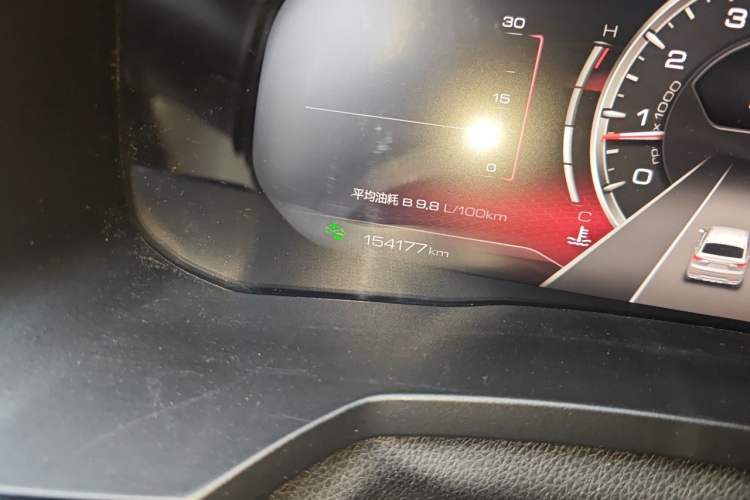 Used Haval F7x 2019 2.0T Two-Wheel Drive Intelligent Technology Edition Odometer Close Up